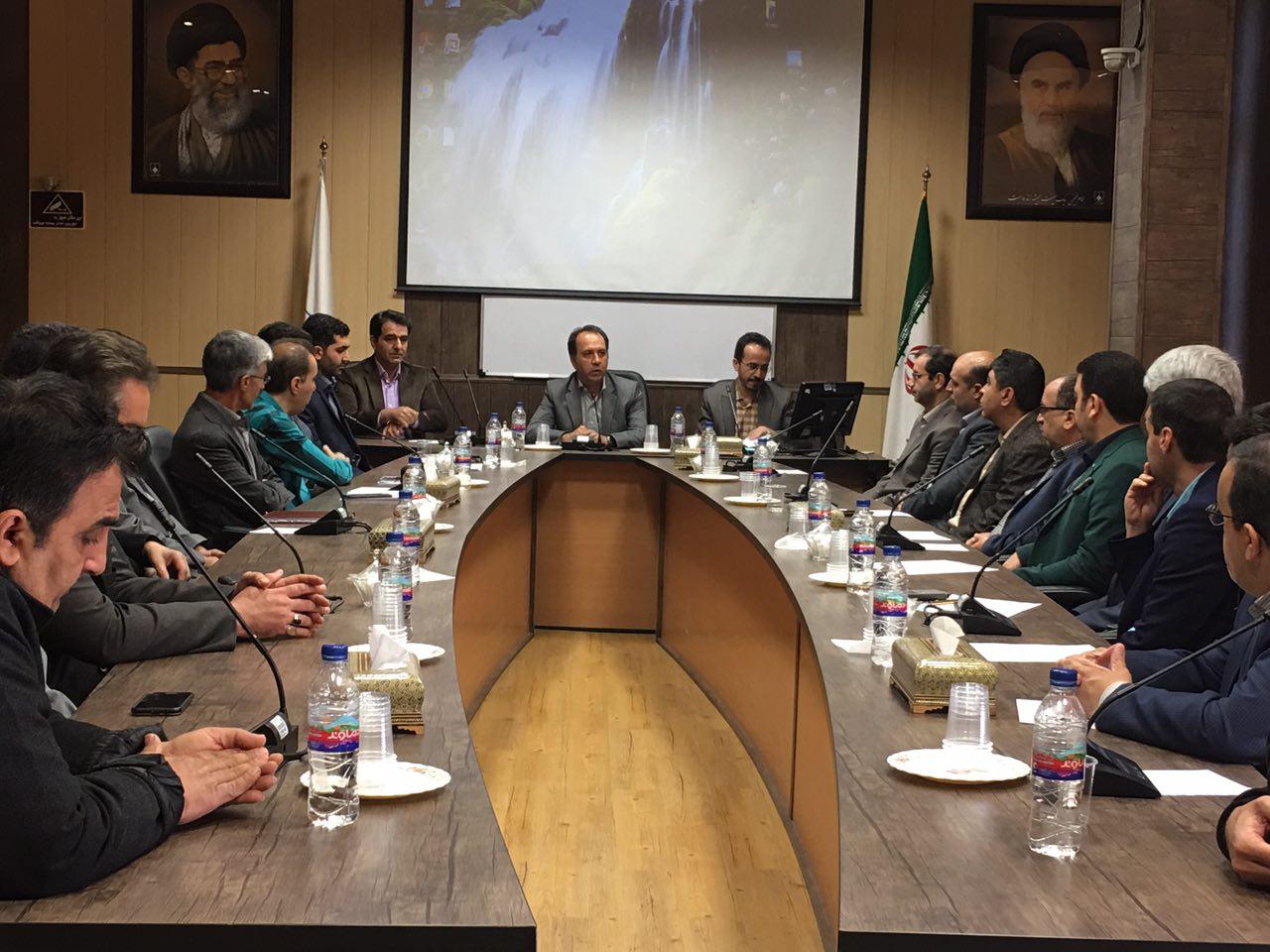 جامعه آزمایشگاهی استان اصفهان photo_2017-04-07_20-42-44.jpg